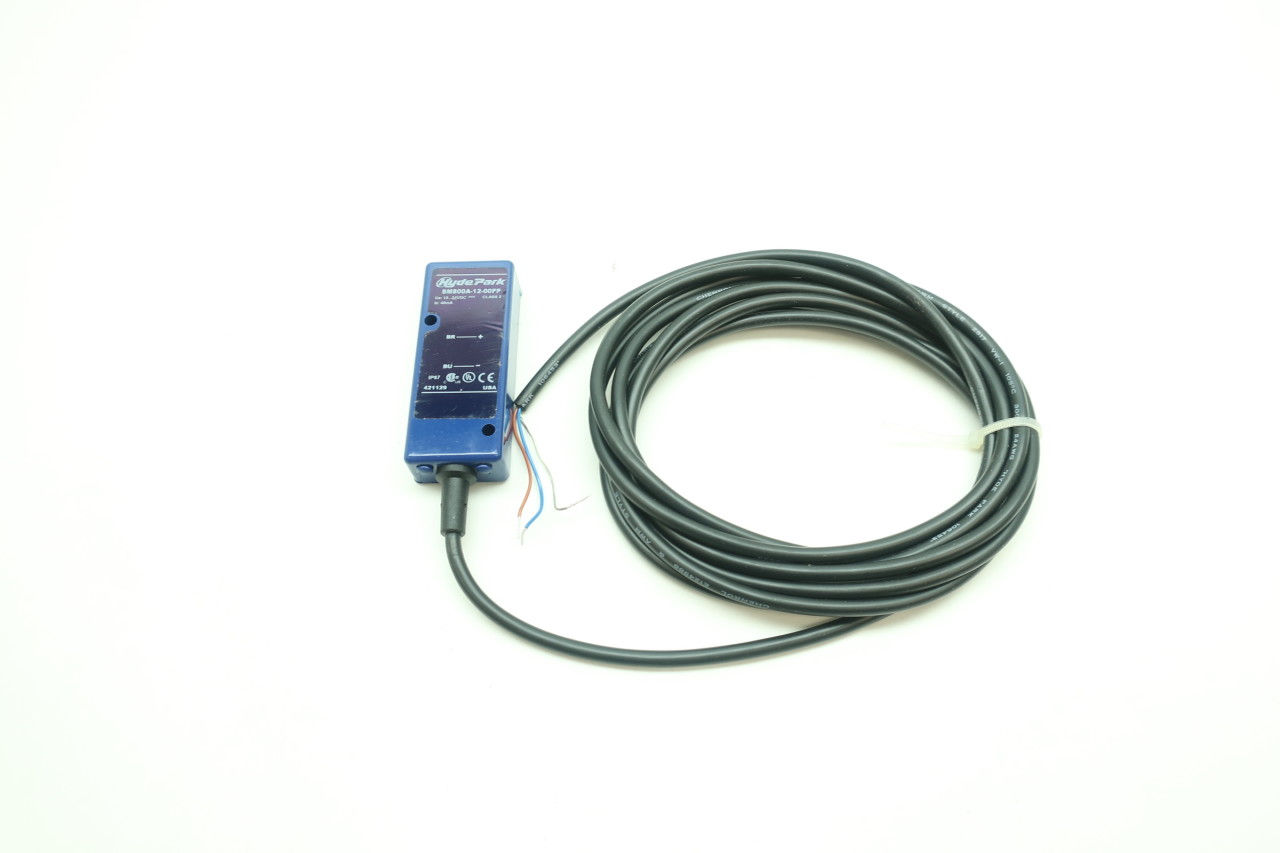 10-30 VDC Photoelectric Sensor TRI-TRONICS LERC Sensor - 10-30 VDC, 100 ...