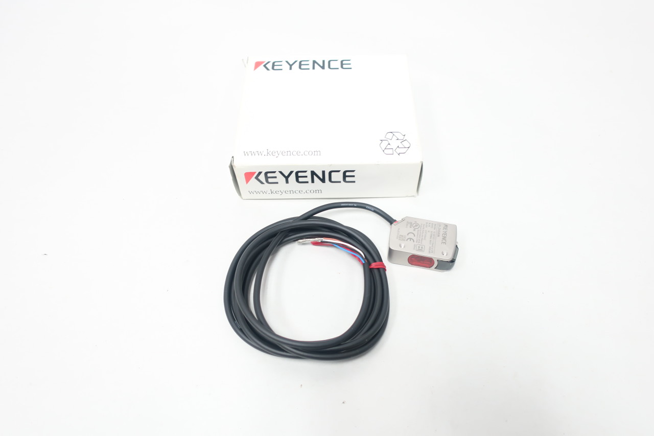 KEYENCE LR-ZH500N 10-30V-DC LASER SENSOR