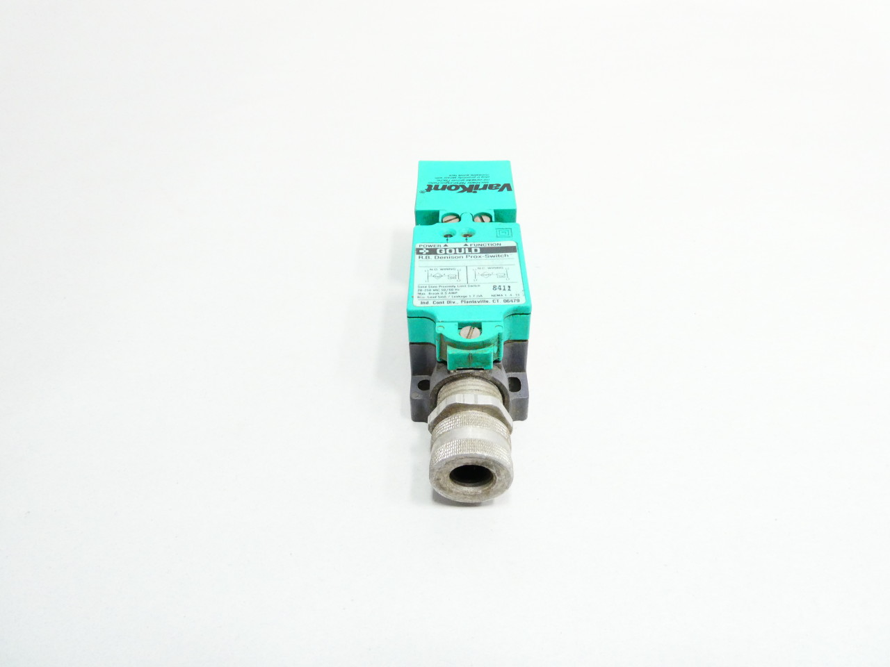 BRAY 52-1004-71114-536 20-250V-AC PROXIMITY SWITCH BRAY 52-1004-71114-536 20-250V-AC PROXIMITY SWITCH