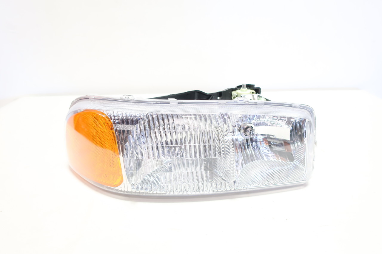 General Motors， Headlamp， 15850352-