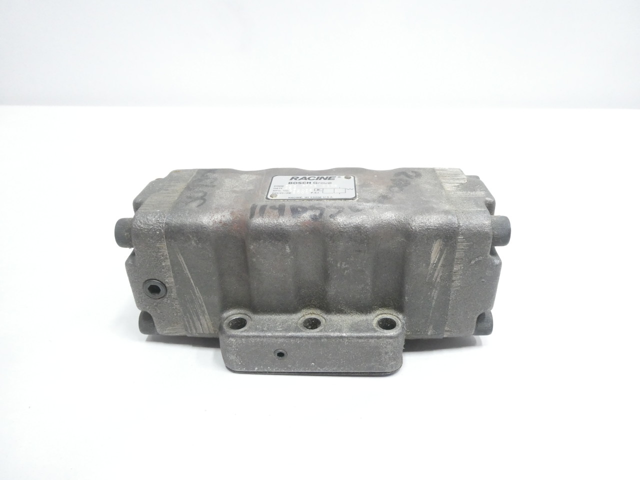 RACINE FD4 PTHS 210S BOSCH 3000PSI HYDRAULIC VALVE MANIFOLD